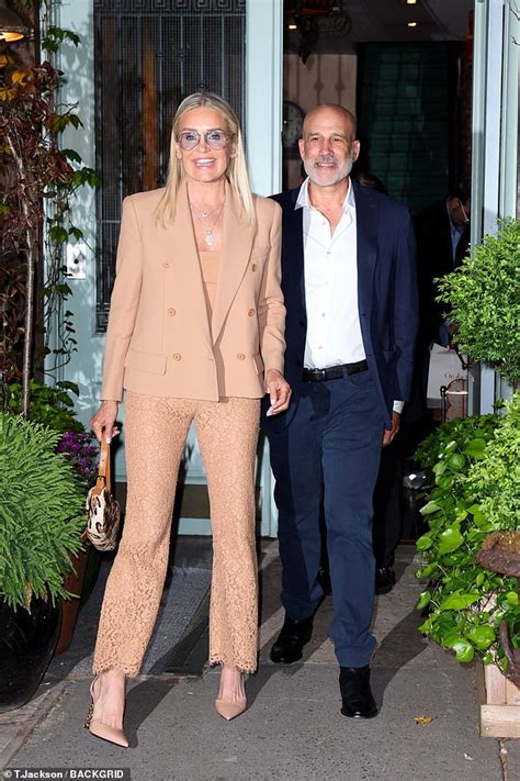 yolanda hadid|Yolanda Hadid engaged to Joseph Jingoli after nearly .